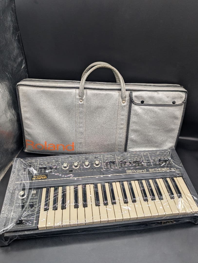 Roland SH-2