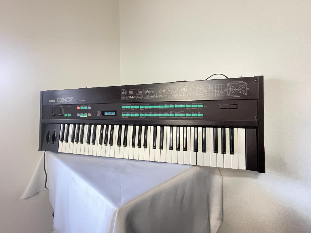 Yamaha DX7